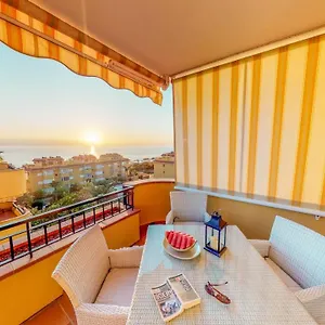 casa-tres-vistas-luxury-apartment-with-stunning-views.in-canary-islands.com/