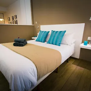 holidays2malaga-malagueta-studio.hotelsinnerja.org/